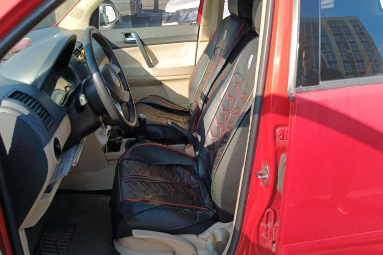 Used Volkswagen Polo 2007 1.6L Cross Polo MT Left Front Seat
