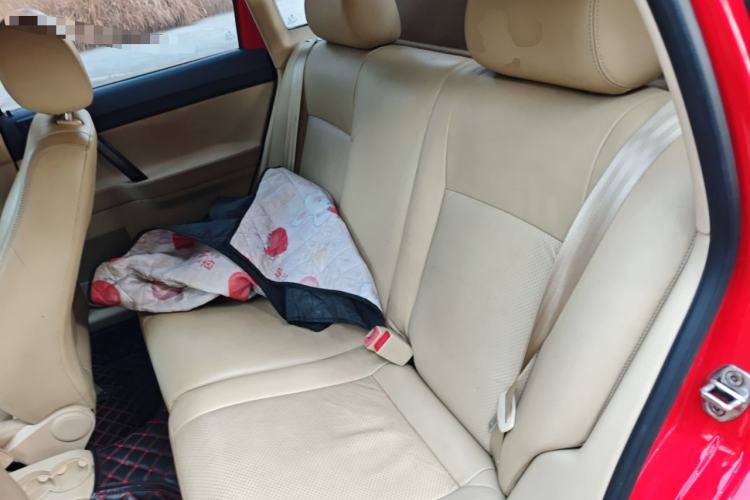 Used Volkswagen Polo 2007 Jingqing 1.6L Automatic Fashion Edition Left Rear Seat