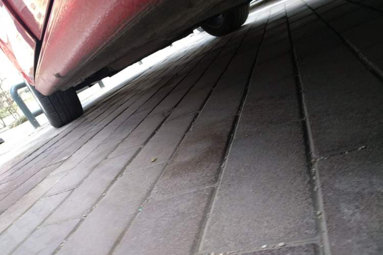 Used Volkswagen Polo 2007 Jingqing 1.6L Automatic Fashion Edition Left Side Sill