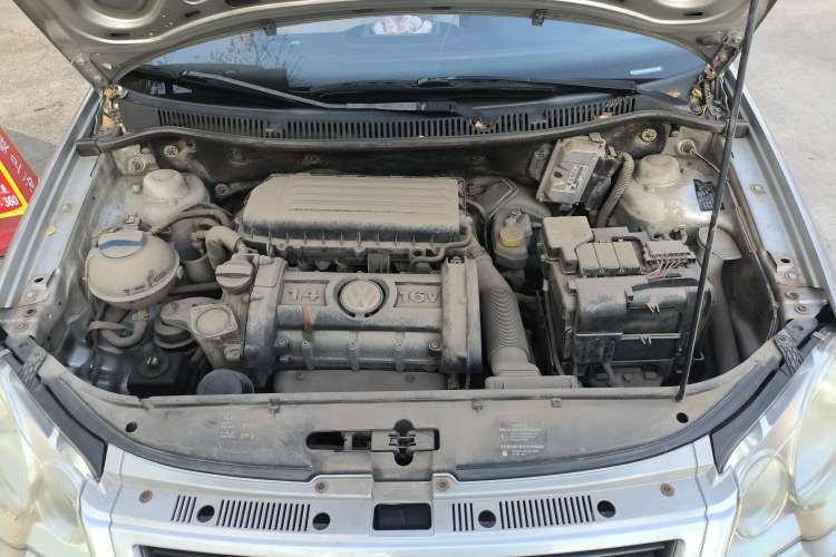 Used Volkswagen Polo 2007 Kica 1.4L Manual Fashion Edition Engine Bay
