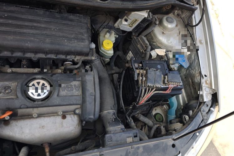 Used Volkswagen Polo 2007 Jingqing 1.6L Automatic Fashion Edition Engine Bay Left