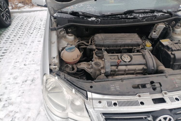 Used Volkswagen Polo 2007 Jingqing 1.4L Automatic Fashion Edition Engine Bay Right