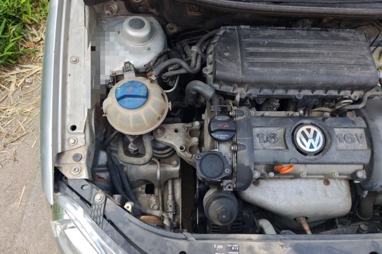 Used Volkswagen Polo 2007 Jingqing 1.6L Automatic Fashion Edition Engine Bay Right