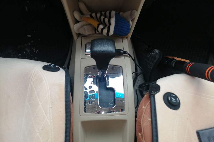 Used Volkswagen Polo 2007 Jingqing 1.4L Automatic Fashion Edition Gear Lever