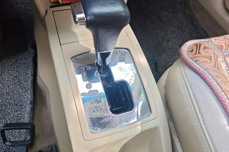 Used Volkswagen Polo 2007 Jingqing 1.6L Automatic Fashion Edition Gear Lever