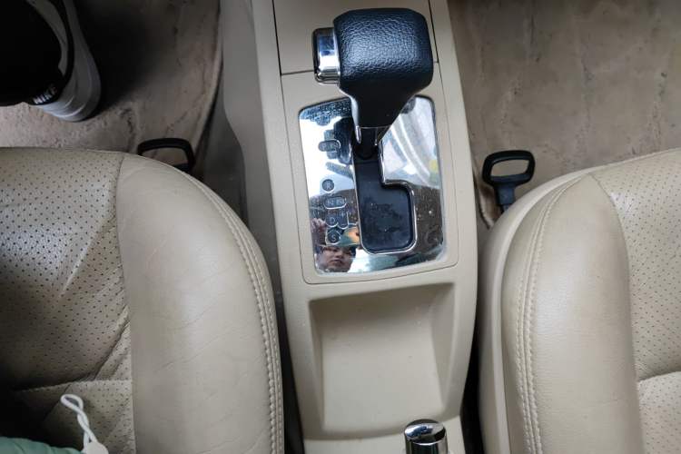 Used Volkswagen Polo 2007 Jingqing 1.6L Automatic Fashion Edition Gear Lever
