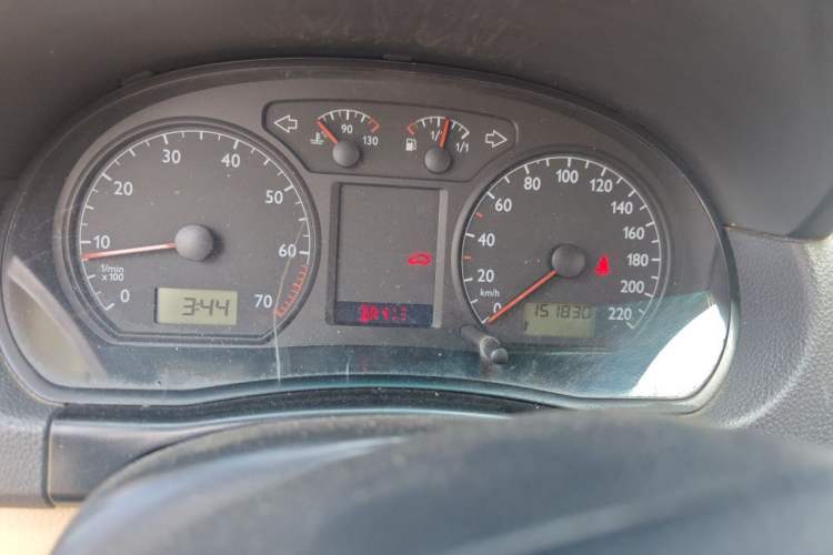 Used Volkswagen Polo 2007 Jingqing 1.6L Automatic Fashion Edition Instrument Cluster