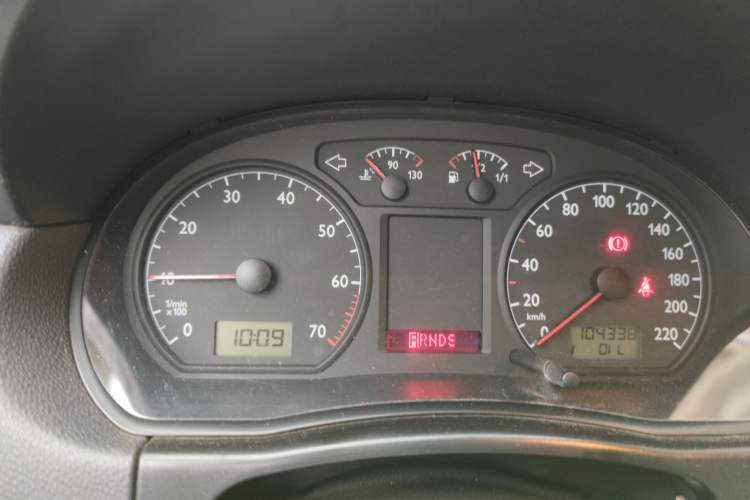 Used Volkswagen Polo 2007 Jingqing 1.6L Automatic Fashion Edition Instrument Cluster