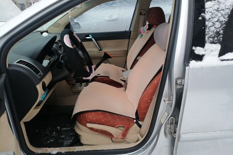 Used Volkswagen Polo 2007 Jingqing 1.4L Automatic Fashion Edition Left Front Seat