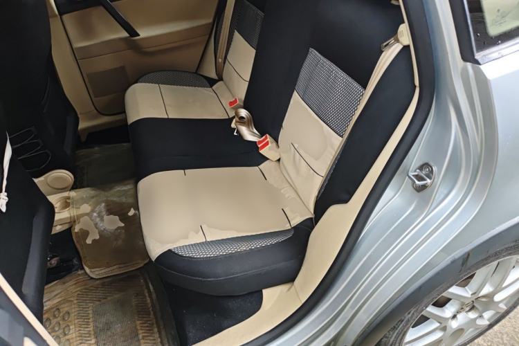 Used Volkswagen Polo 2007 1.6L Cross Polo Automatic Left Rear Seat