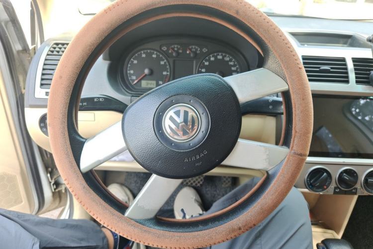 Used Volkswagen Polo 2007 Jingqing 1.6L Automatic Fashion Edition Steering Wheel