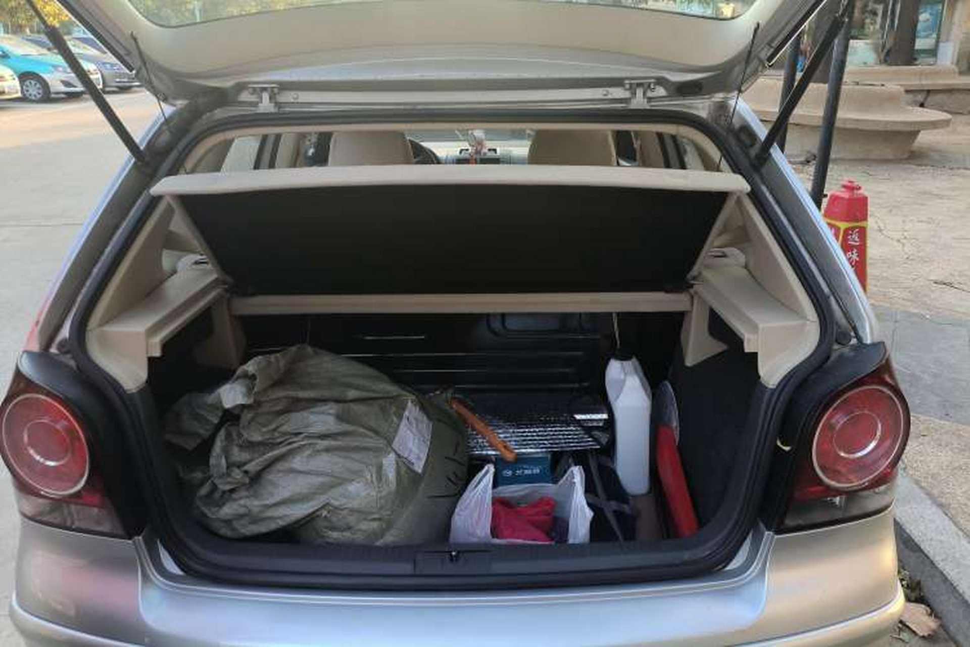 Used Volkswagen Polo 2007 Kica 1.4L Manual Fashion Edition Trunk