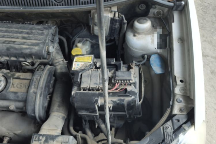 Used Volkswagen Polo 2007 Jingqing 1.4L Manual Fashion Edition Engine Bay Left