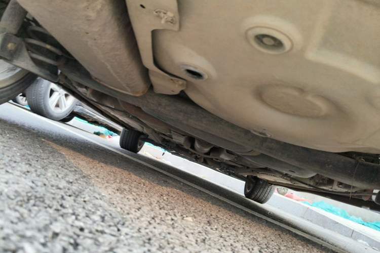 Used Volkswagen Polo 2007 1.6L Cross Polo Automatic Chassis Front