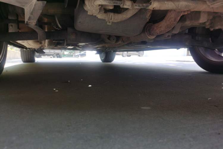Used Volkswagen Polo 2007 1.6L Cross Polo MT Chassis Front Right