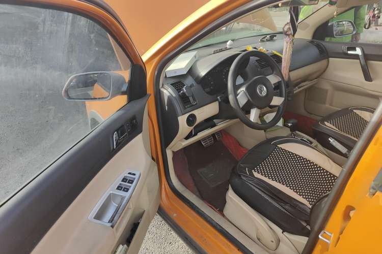 Used Volkswagen Polo 2007 1.6L Cross Polo Automatic Driver Seat