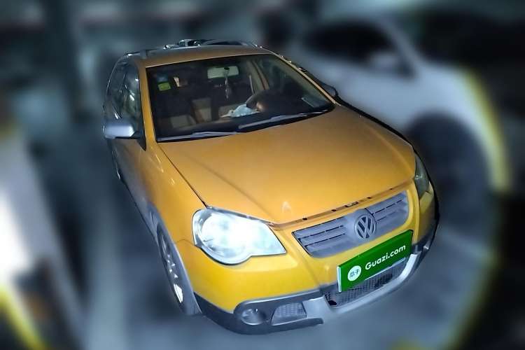 Used Volkswagen Polo 2007 1.6L Cross Polo Automatic Front Right 45 Deg
