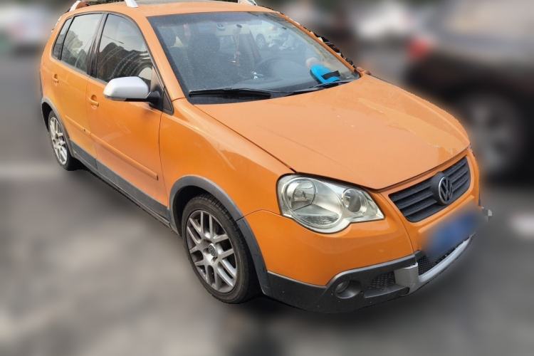 Used Volkswagen Polo 2007 1.6L Cross Polo Automatic Front Right 45 Deg