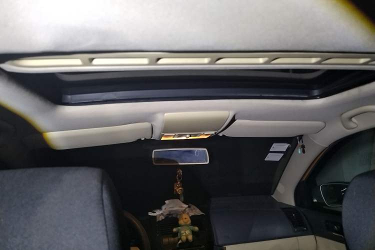 Used Volkswagen Polo 2007 1.6L Cross Polo Automatic Headliner