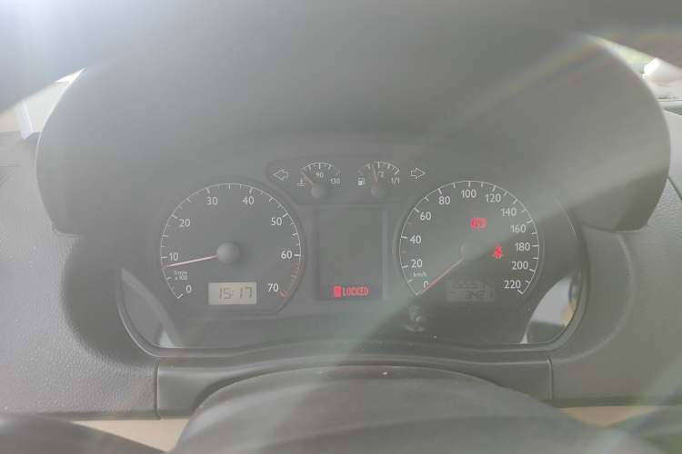 Used Volkswagen Polo 2007 1.6L Cross Polo Automatic Instrument Cluster