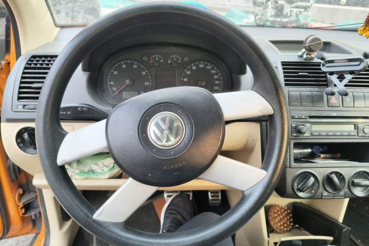 Used Volkswagen Polo 2007 1.6L Cross Polo Automatic Instrument Cluster