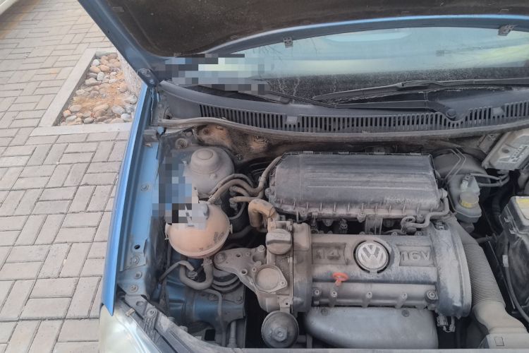 Used Volkswagen Polo 2008 Jingqu 1.4L Manual Elegant Edition Engine Bay Right