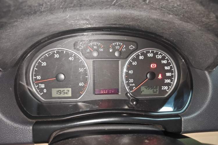 Used Volkswagen Polo 2008 Jingqu 1.4L Automatic Elegant Edition Instrument Cluster