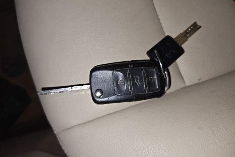Used Volkswagen Polo 2008 Jingqu 1.4L Automatic Elegant Edition Vehicle Key