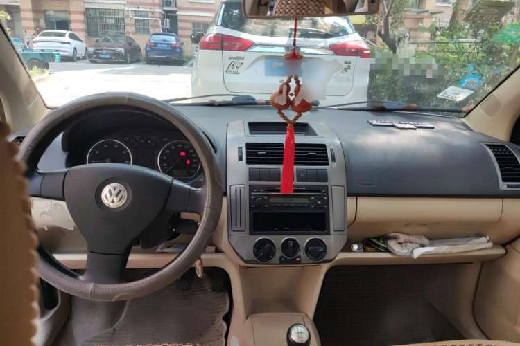 Used Volkswagen Polo 2008 Jingqu 1.6L Manual Elegant Edition Center Console