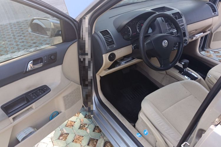 Used Volkswagen Polo 2008 Jingqu 1.4L Automatic Elegant Edition Driver Seat