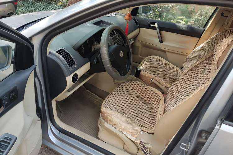 Used Volkswagen Polo 2008 Jingqu 1.6L Manual Elegant Edition Driver Seat