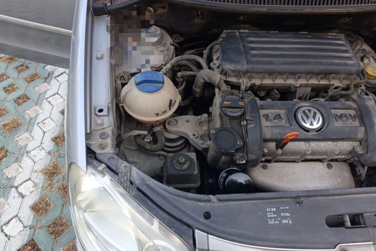 Used Volkswagen Polo 2008 Jingqu 1.4L Automatic Elegant Edition Engine Bay Right