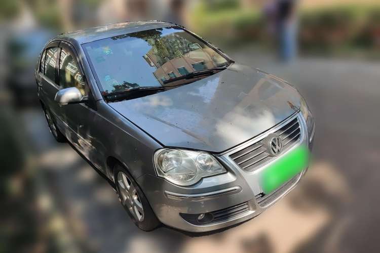 Used Volkswagen Polo 2008 Jingqu 1.6L Manual Elegant Edition Front Right 45 Deg