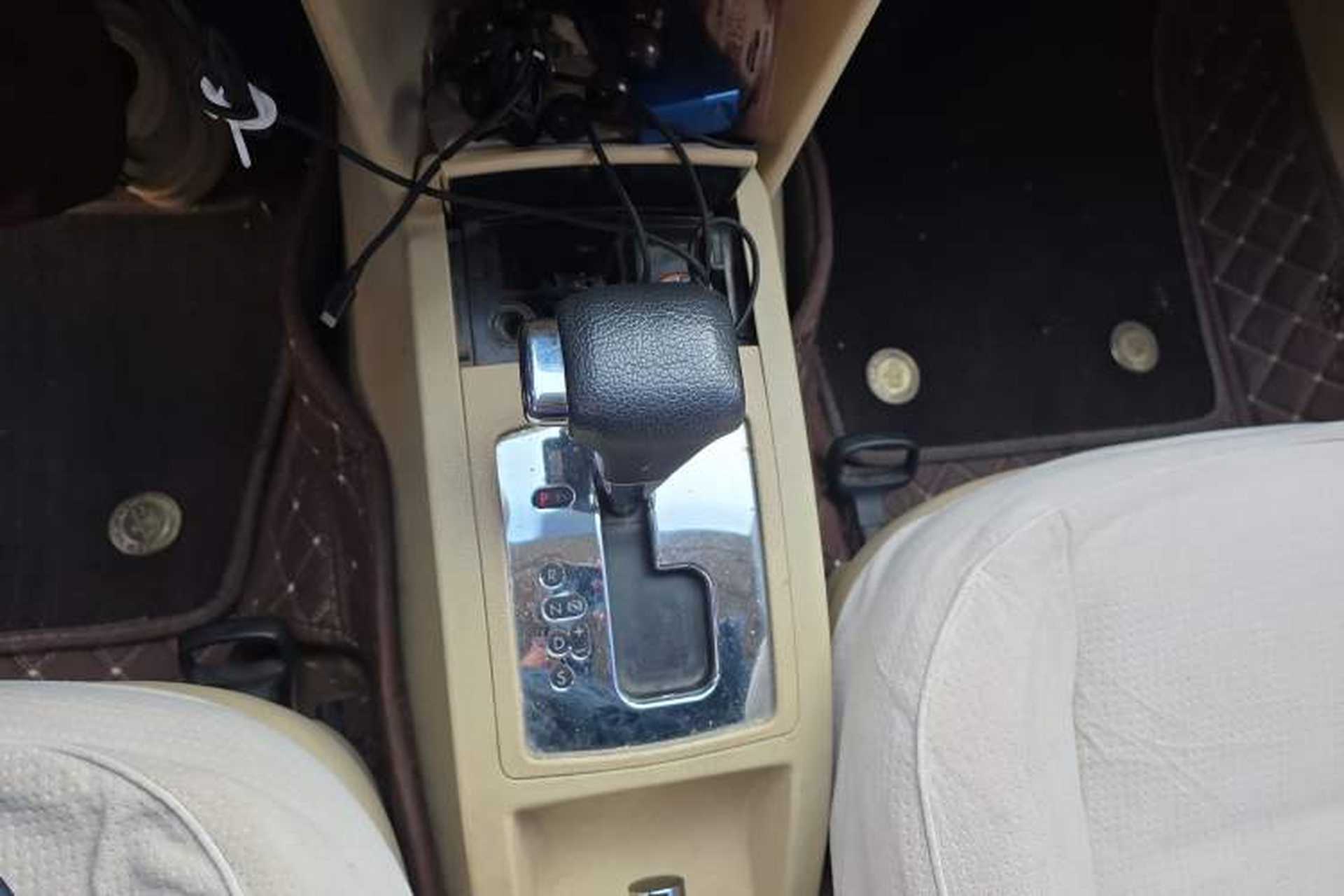 Used Volkswagen Polo 2008 Jingqu 1.4L Automatic Elegant Edition Gear Lever