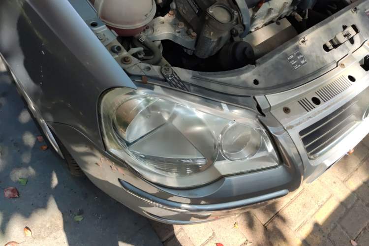 Used Volkswagen Polo 2008 Jingqu 1.6L Manual Elegant Edition Right Front Headlight