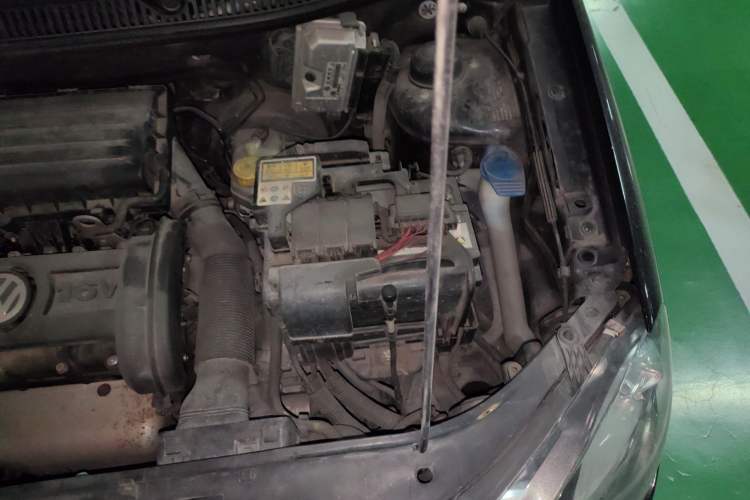 Used Volkswagen Polo 2009 Sporty 1.6L Automatic Model Engine Bay Left