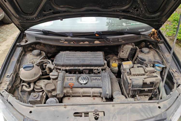 Used Volkswagen Polo 2009 Sporty 1.6L Manual Model Engine Bay