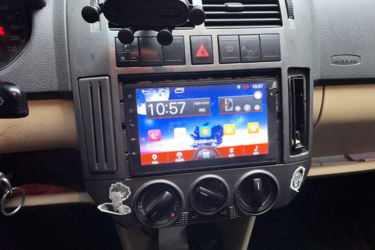 Used Volkswagen Polo 2009 Jingqing 1.6L Automatic Fashion Edition Audio And AC Panel