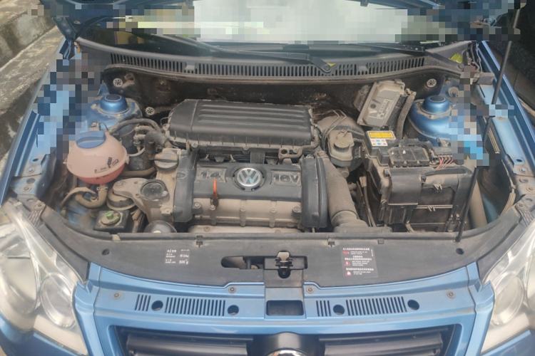 Used Volkswagen Polo 2009 Jingqing 1.4L Manual Shushang Edition Engine Bay