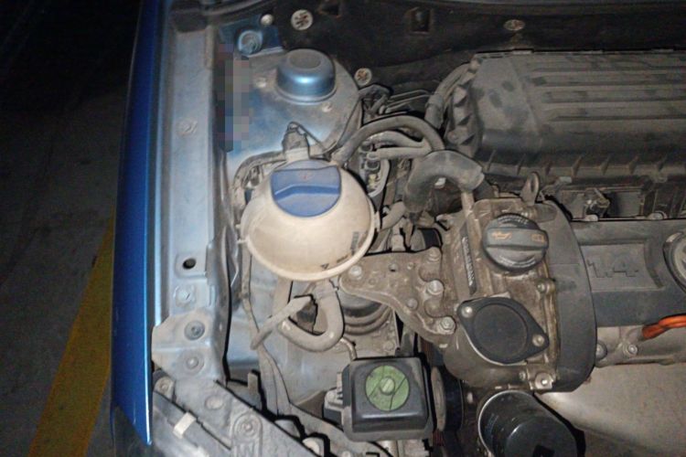 Used Volkswagen Polo 2009 Jingqu 1.4L Automatic Elegant Edition Engine Bay Right