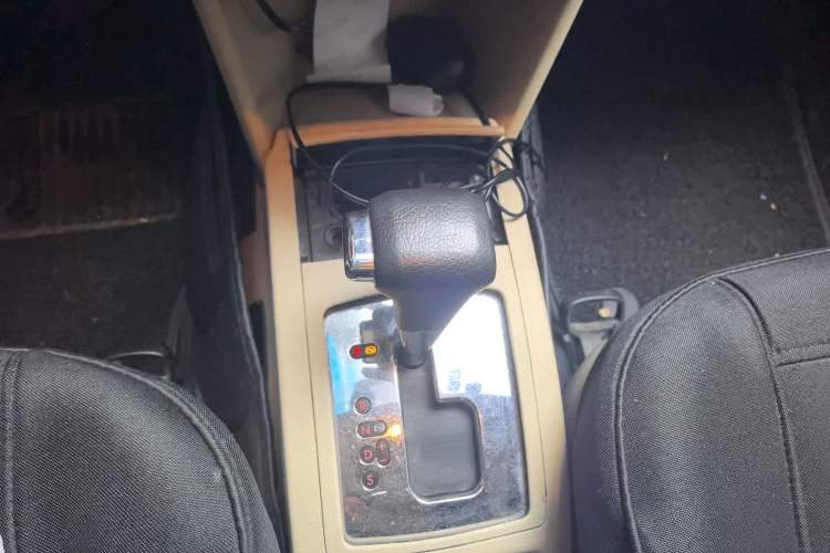 Used Volkswagen Polo 2009 Jingqing 1.6L Automatic Fashion Edition Gear Lever