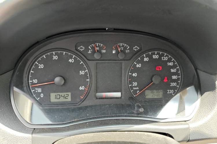 Used Volkswagen Polo 2009 Jingqing 1.4L Automatic Shushang Edition Instrument Cluster