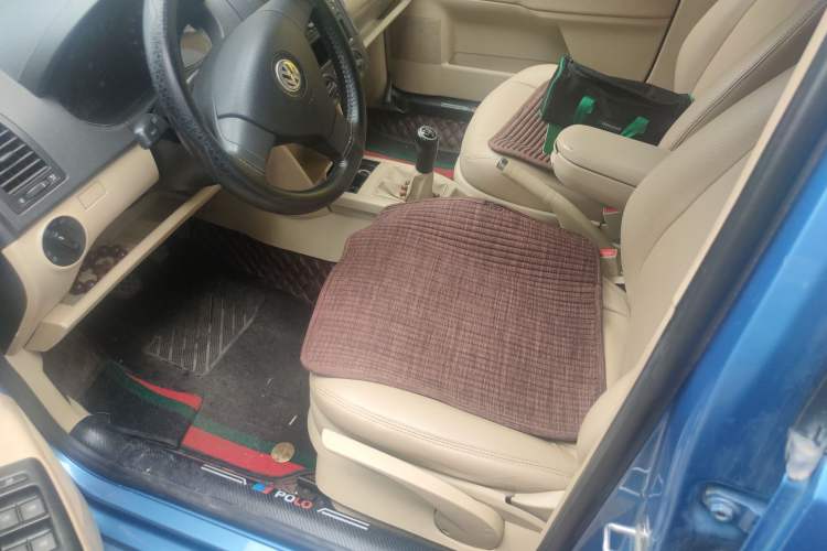 Used Volkswagen Polo 2009 Jingqing 1.4L Manual Shushang Edition Left Front Seat