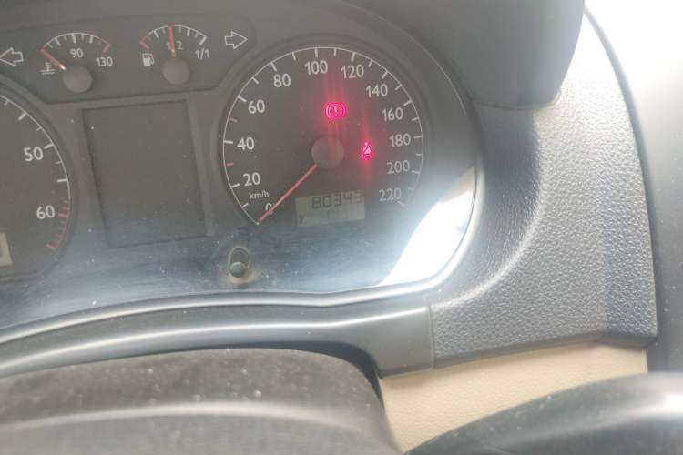 Used Volkswagen Polo 2009 Jingqing 1.4L Manual Shushang Edition Odometer Close Up