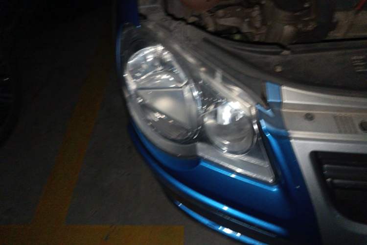 Used Volkswagen Polo 2009 Jingqu 1.4L Automatic Elegant Edition Right Front Headlight