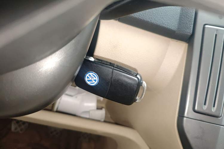 Used Volkswagen Polo 2009 Kica 1.6L Manual Fashion Edition Vehicle Key