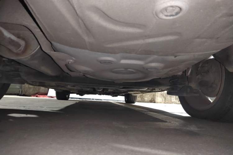 Used Volkswagen Polo 2009 Jingqu 1.6L Automatic Elegant Edition Chassis Rear