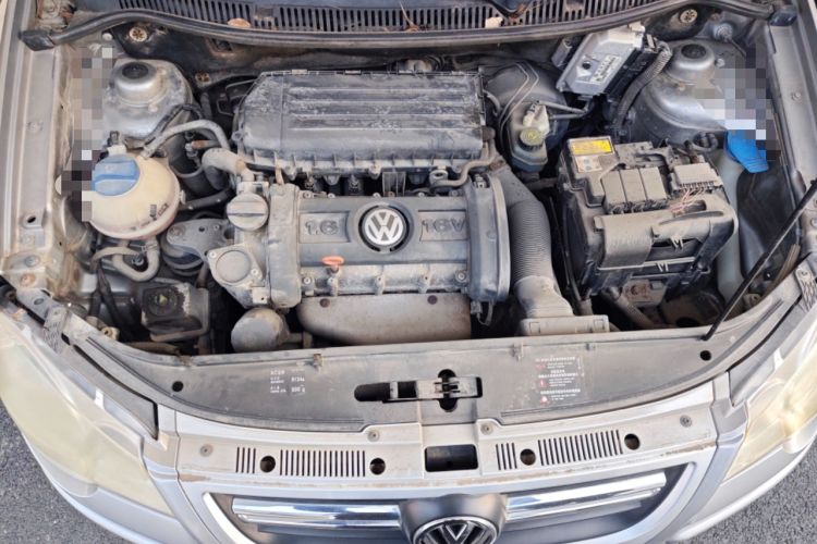 Used Volkswagen Polo 2009 Jingqu 1.6L Manual Elegant Edition Engine Bay