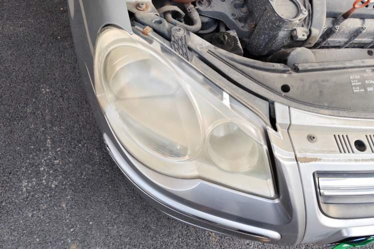 Used Volkswagen Polo 2009 Jingqu 1.6L Manual Elegant Edition Right Front Headlight