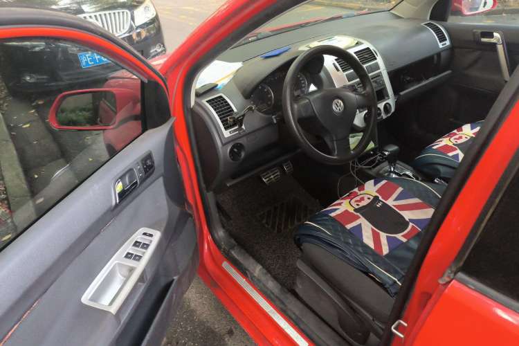Used Volkswagen Polo 2009 Sporty 1.6L Automatic Model Driver Seat